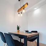 Bursztynowy Nowy Apartment *